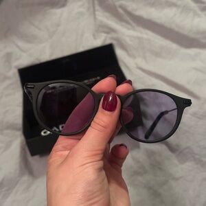 Gadzhi sunglasses set